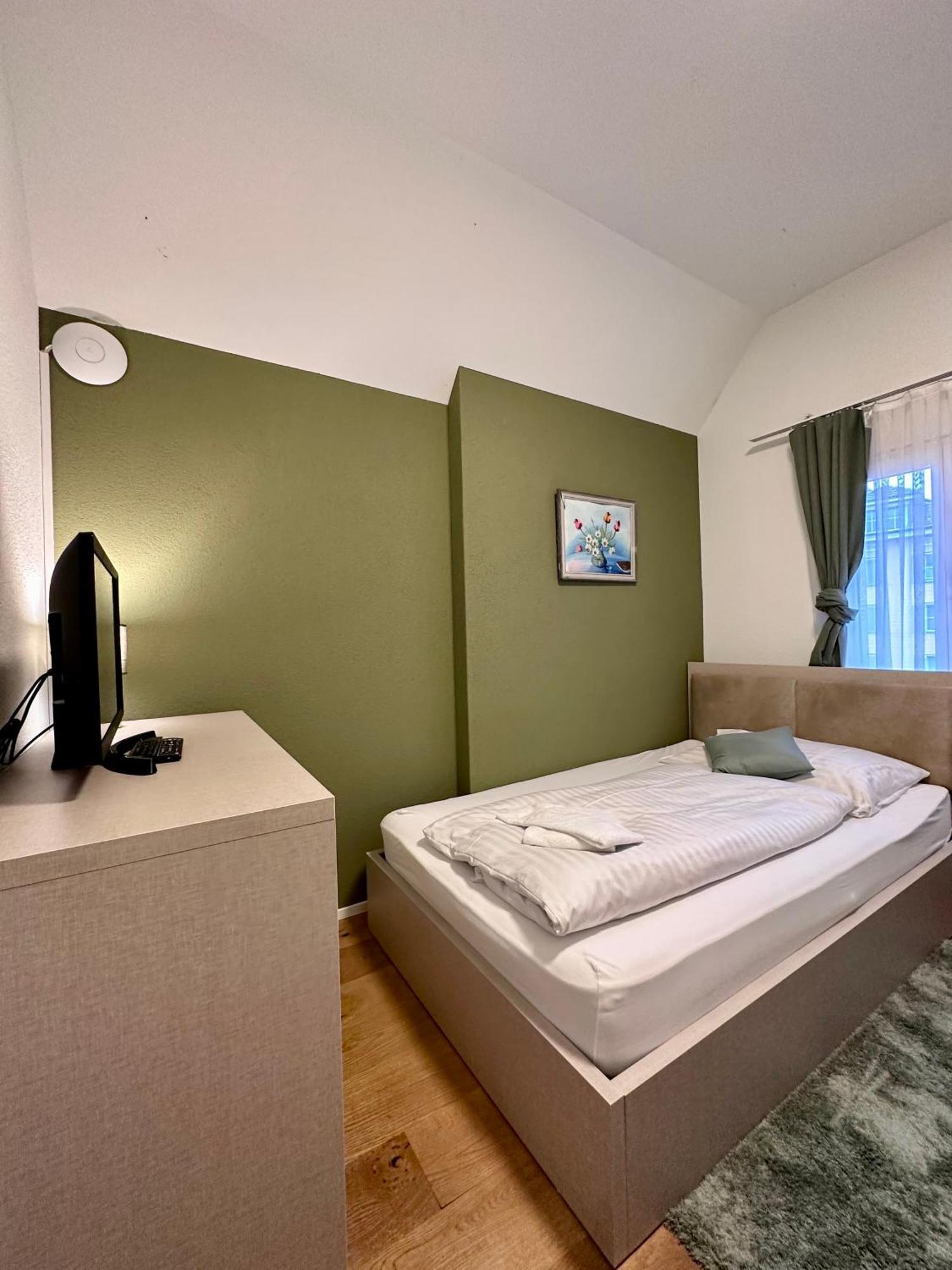 Welcome Hotel - Hellbuehl Self-Check-In Eksteriør billede